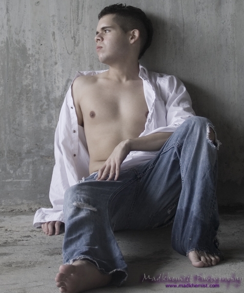 Male model photo shoot of Kharlo by Mad Khemist Photography