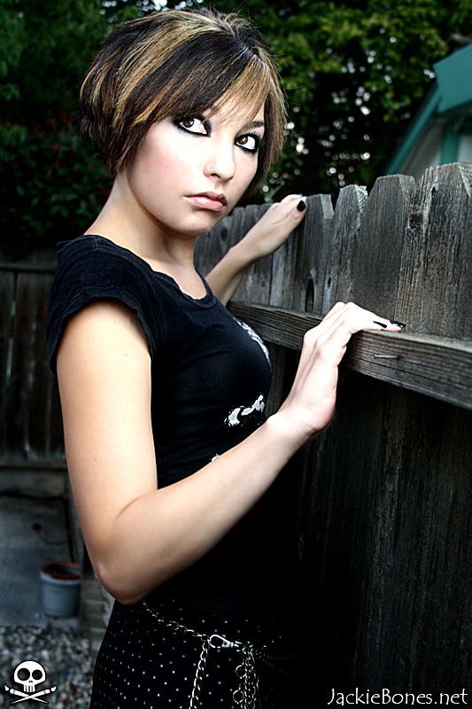 Female model photo shoot of Nikki Vayne in Elk Grove