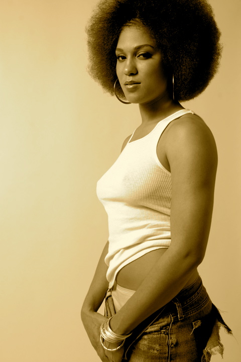 Female model photo shoot of Brown2Earth by ChrisPaul- Chrispimages
