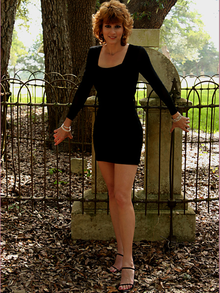 Female model photo shoot of clynnfoy in Independence, Texas