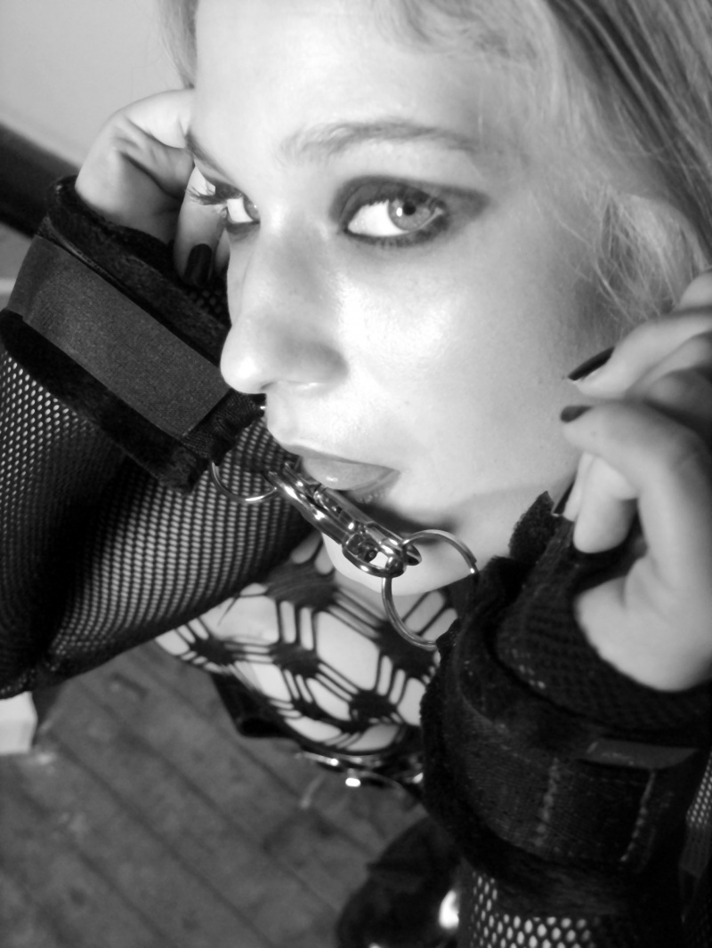 Female model photo shoot of Gwendalla by Sienna Hambleton in CAC