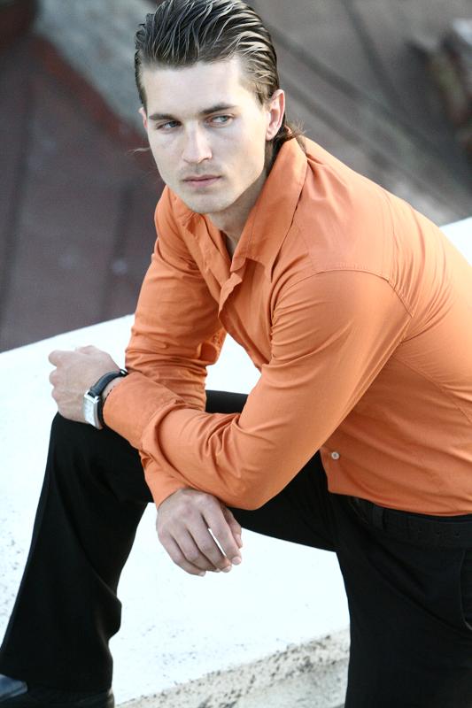 Male model photo shoot of Nilvan in Romania