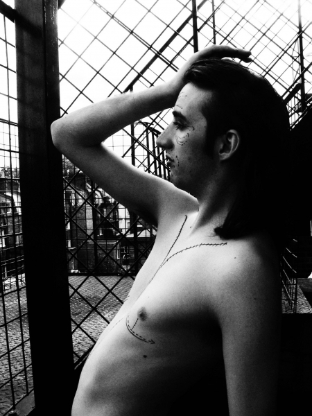 Male model photo shoot of RobbieFilth