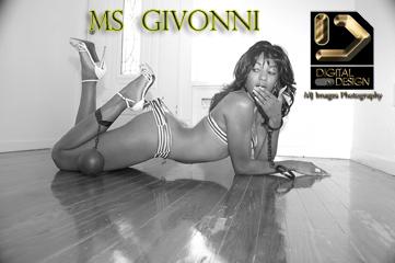 Female model photo shoot of Givonni