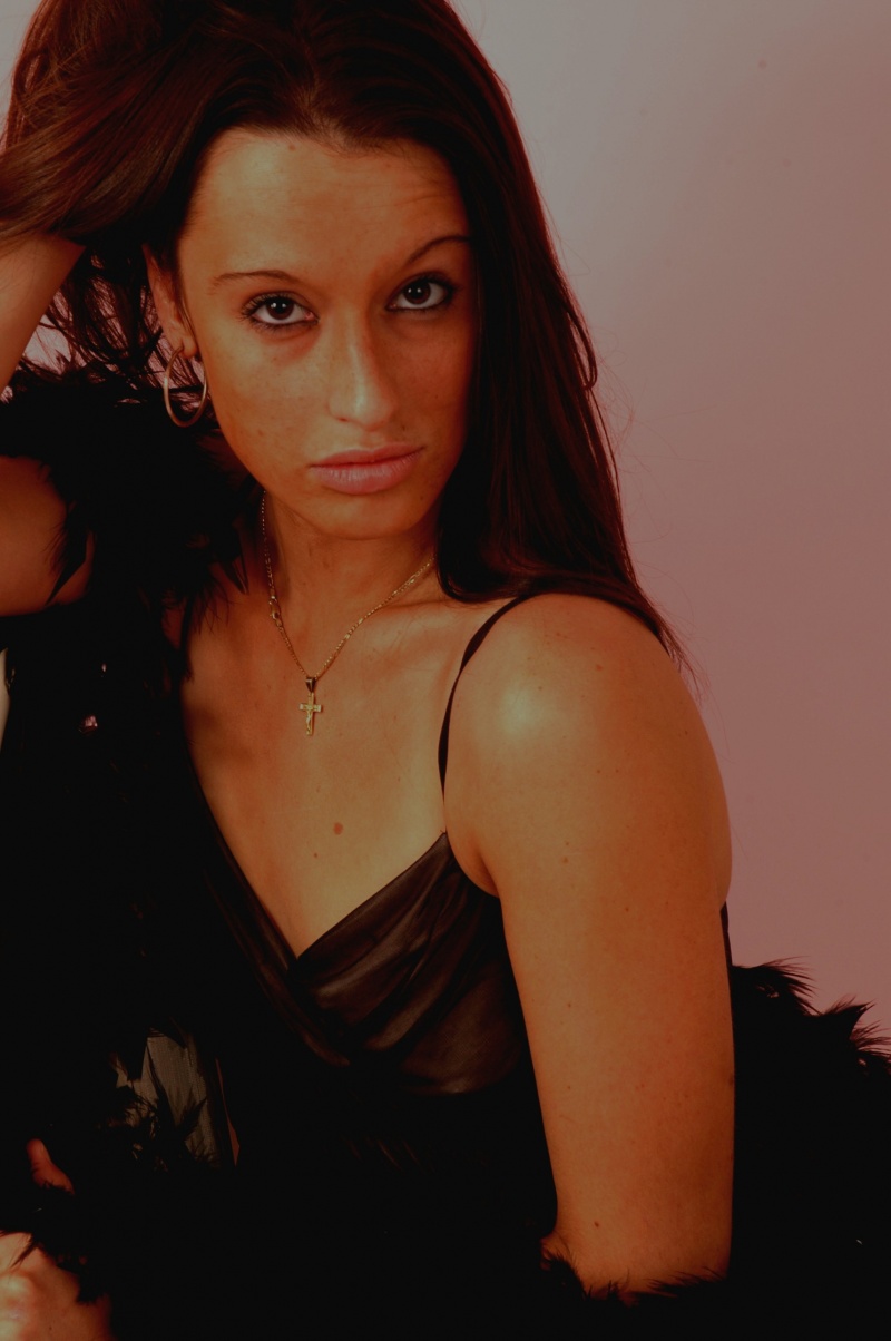 Female model photo shoot of Lorielle Lentura