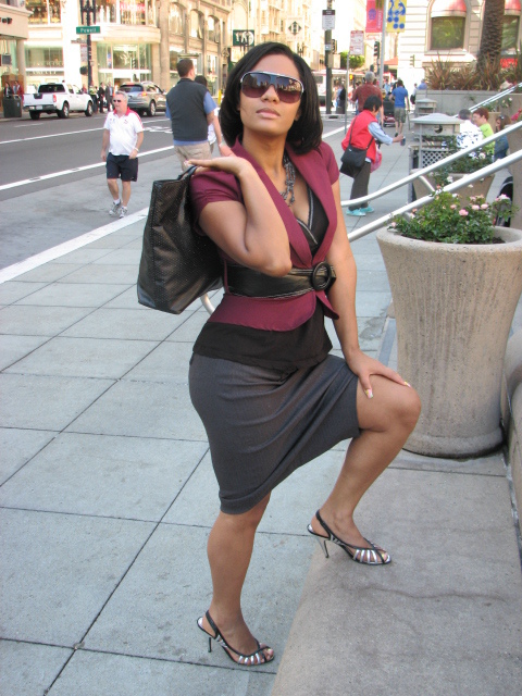 Female model photo shoot of Karri_netnet in Union Square, SF