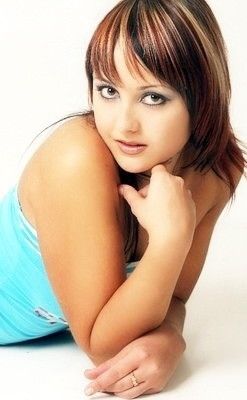 Female model photo shoot of Angelika Royce