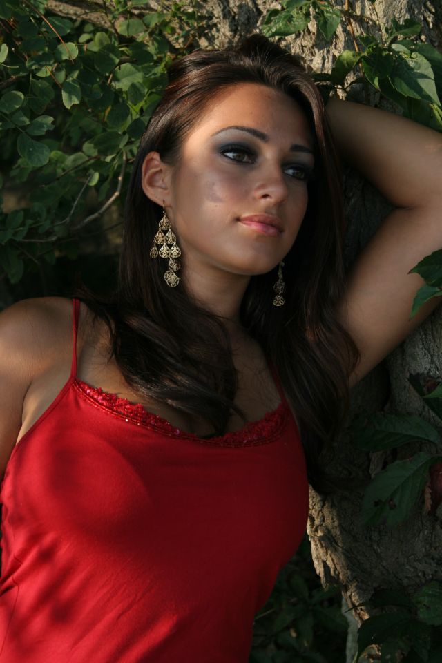 Female model photo shoot of Alexandria Garcia