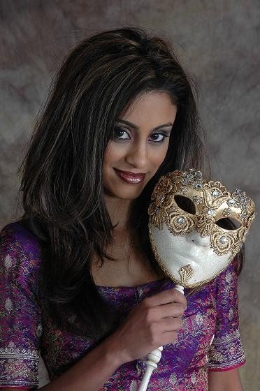 Female model photo shoot of Piyali in cleveland