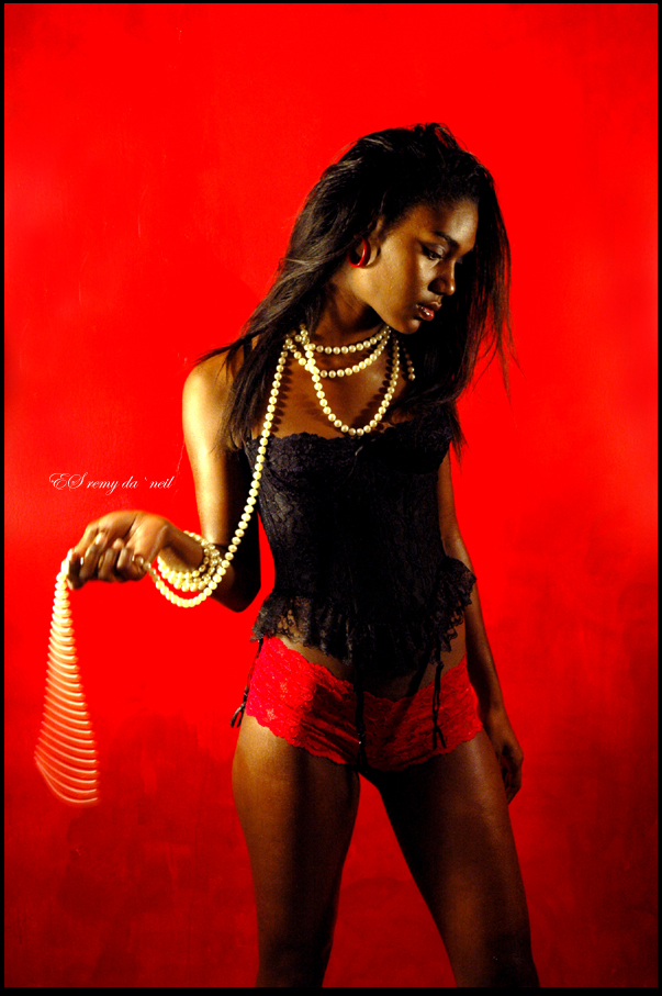 Female model photo shoot of ShaQuandra Davis by an eccentricsoul in Cocoa,Fl