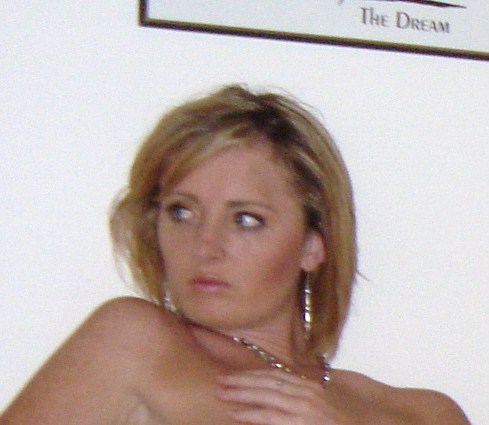 Female model photo shoot of Rachel Nicole in Sherman Illinois