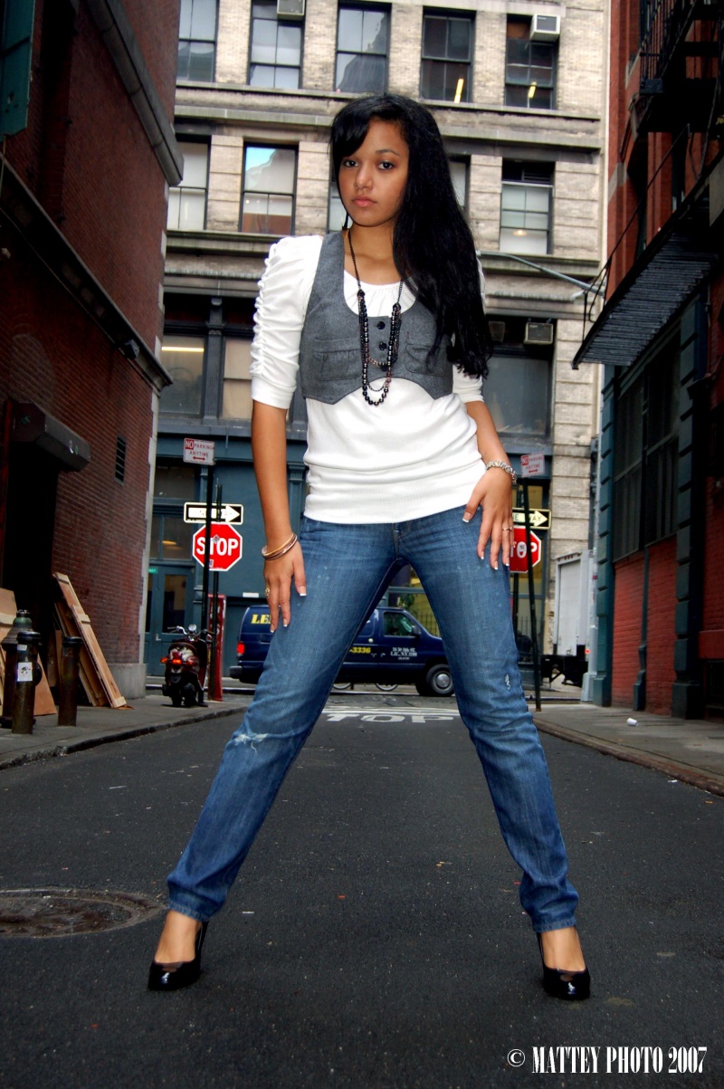 Female model photo shoot of Vanessa Barrientos by Mattey Photo in NYC
