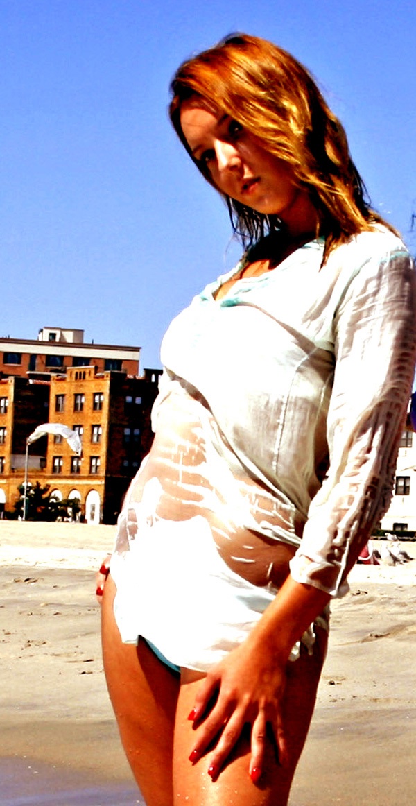 Female model photo shoot of Erin Denise in new york