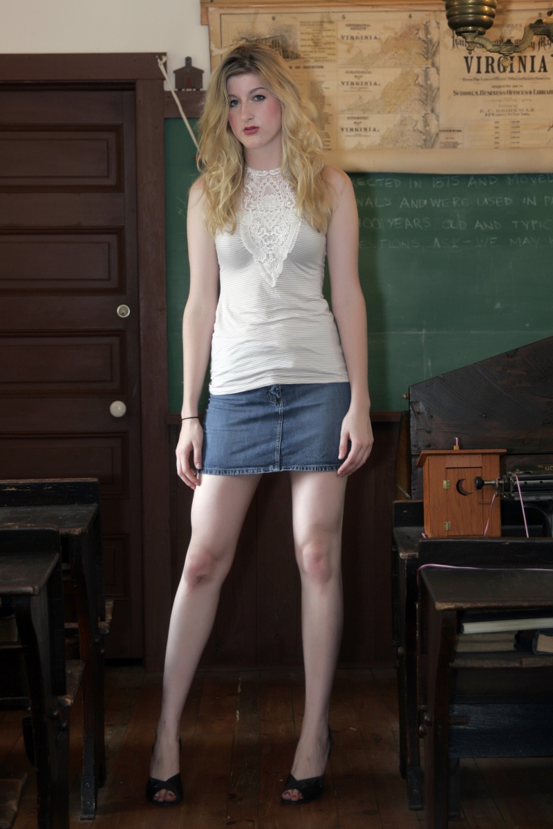 Female model photo shoot of Spreadalisious in Luray Va Old School house