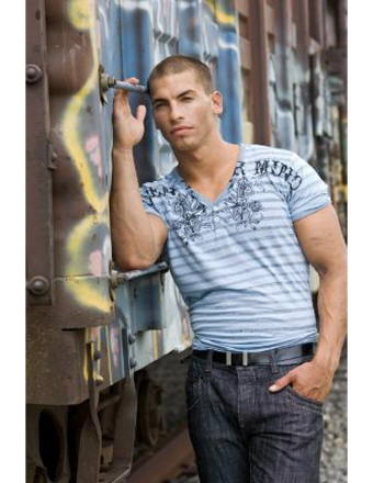 Male model photo shoot of Josue Sarrazola in Dallas