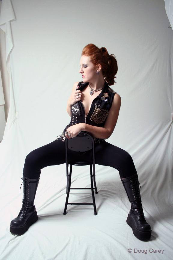 Female model photo shoot of Squeak_238
