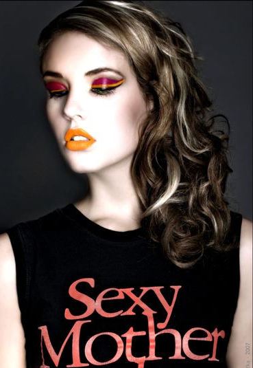 Female model photo shoot of Baletkaxxx
