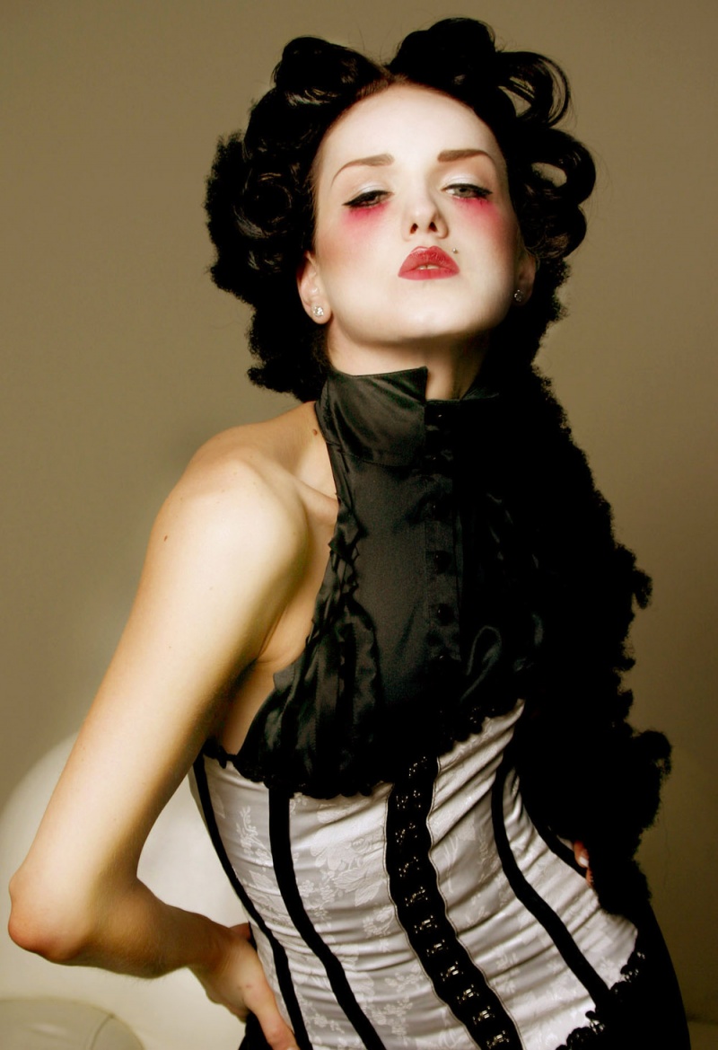 Female model photo shoot of Miss Tarah Lee by ShakirStudios, makeup by Theresa Huang