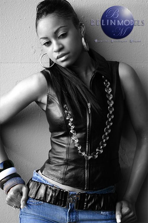 Female model photo shoot of Lashay111585 in Harlem, NY 