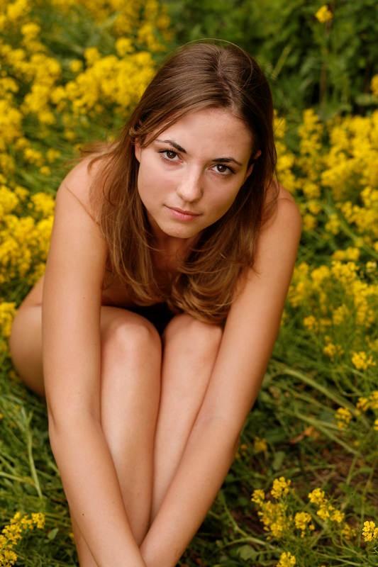 Female model photo shoot of Ashley Wallis by Steve Thornton in Vail, Colorado