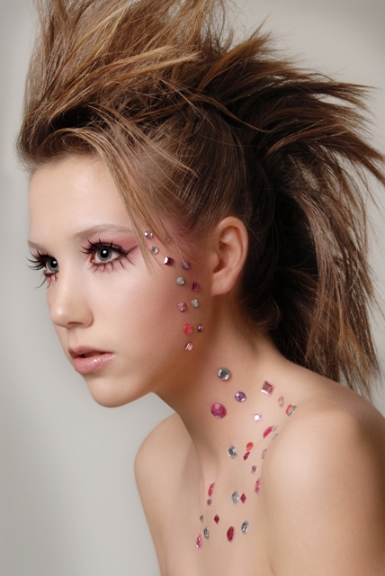 Female model photo shoot of Ally Zwonok Celebrity Makeup Artist and Alyssa Zwonok