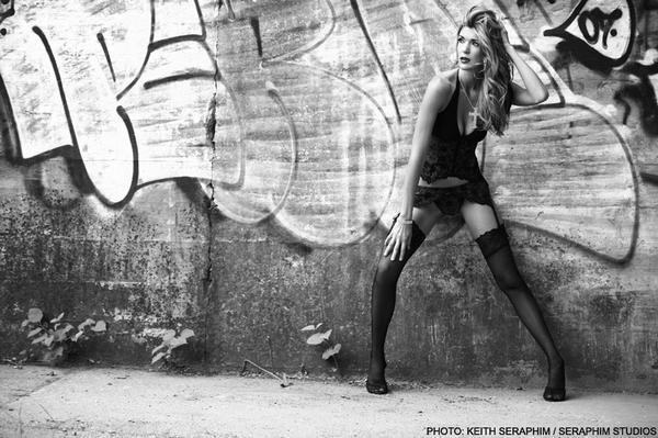 Female model photo shoot of Alyssa Hart by SeraphimStudios