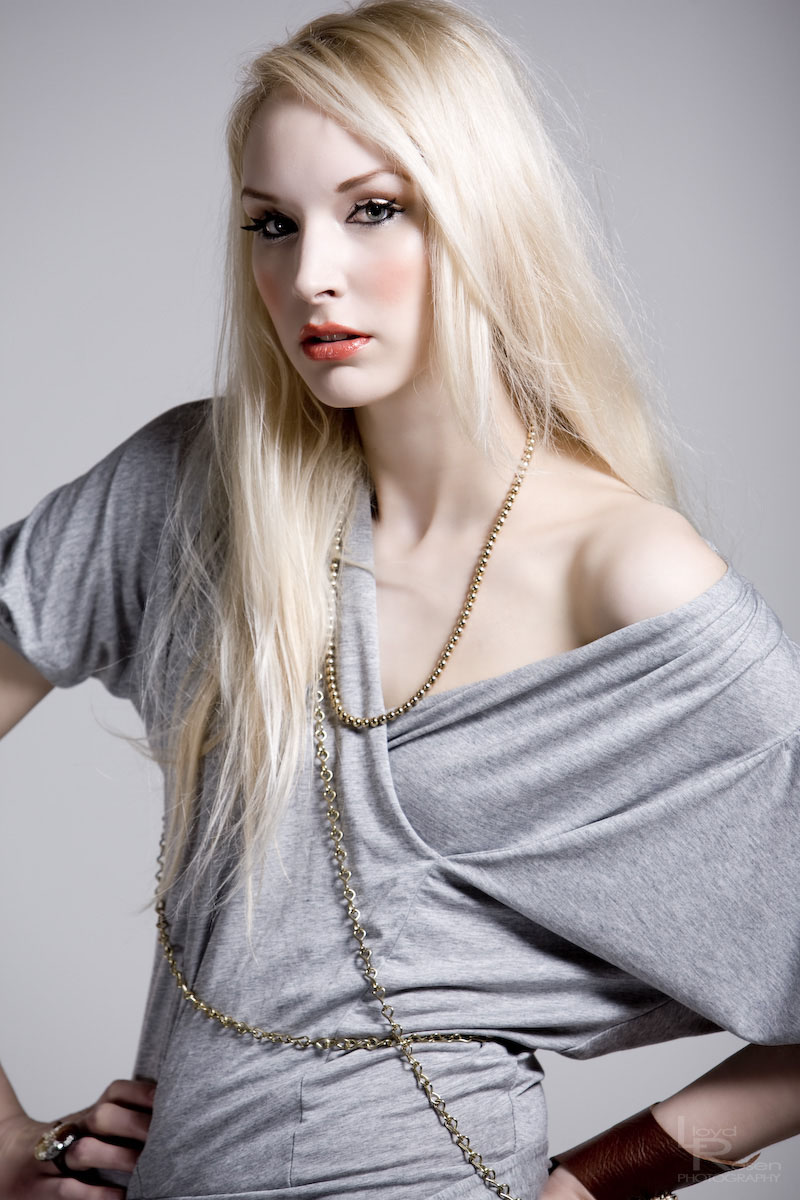 Female model photo shoot of B r i t t i n e a by Lloyd Rosen in Long Beach, makeup by Amanda Banfield