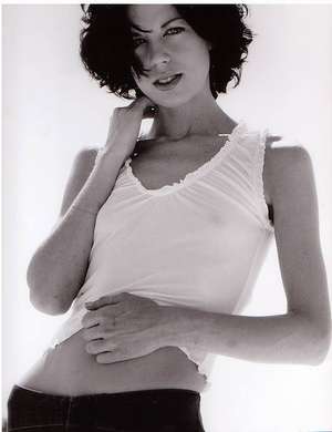 Female model photo shoot of Gail Overton