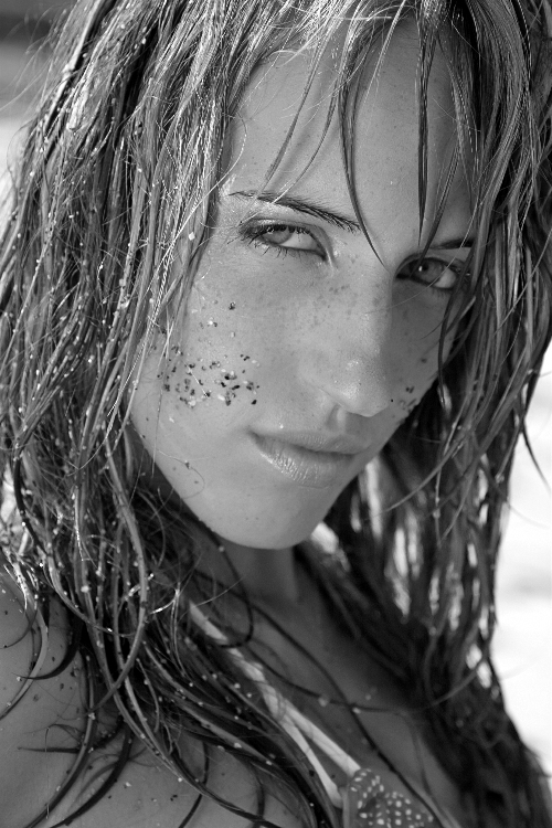 Female model photo shoot of Daniella Filipova