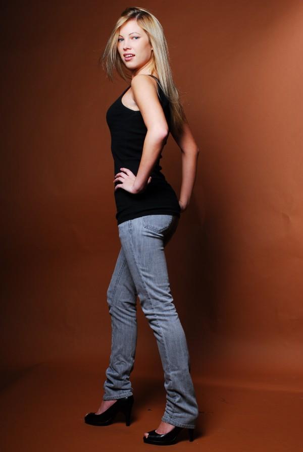 Female model photo shoot of Christina Lezcano
