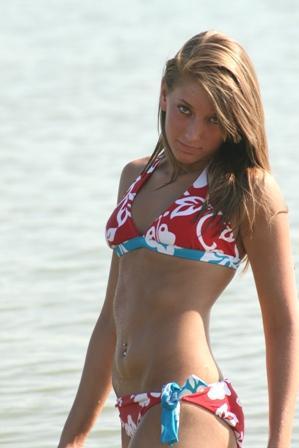 Female model photo shoot of Jesica Lynn by MMphotos in Maumee Bay Resort