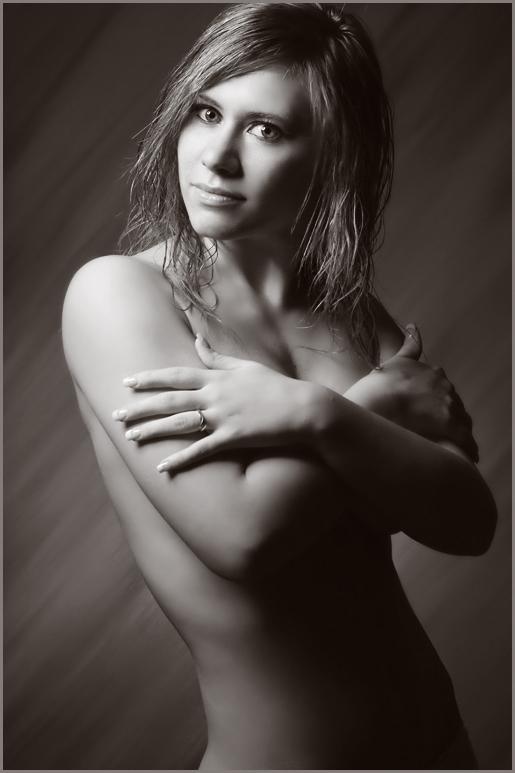 Female model photo shoot of Ashley__Marie by Ray Sopczuk