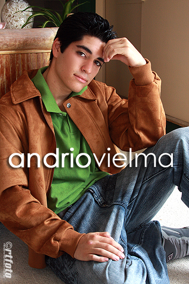 Male model photo shoot of Andrio in Hawaii