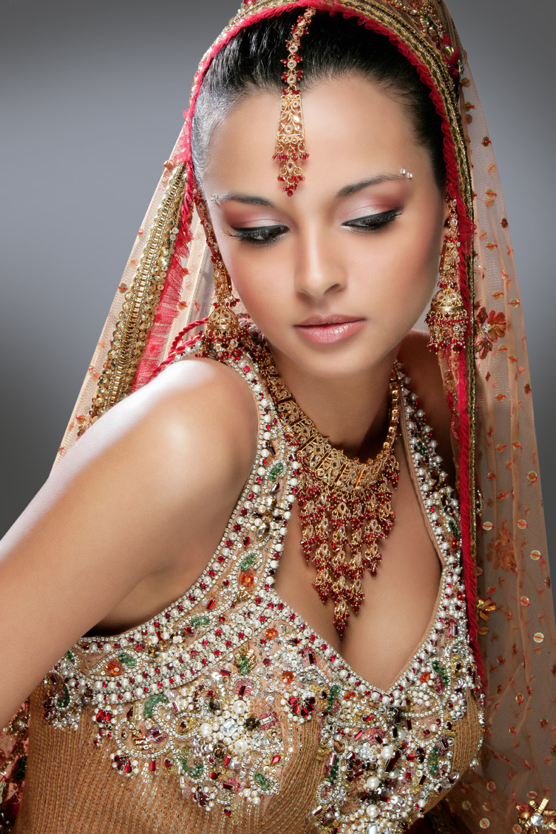 Female model photo shoot of Raji Lall by alex-p