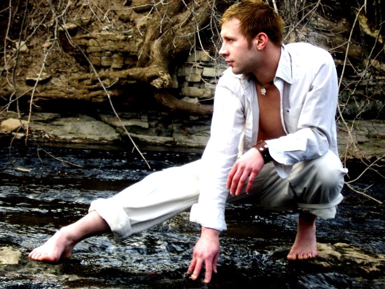 Male model photo shoot of Mark Monkiewicz