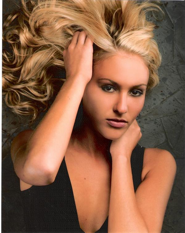 Female model photo shoot of Missy Posterli