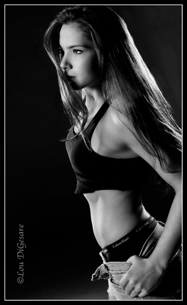Female model photo shoot of Jennifer Allison
