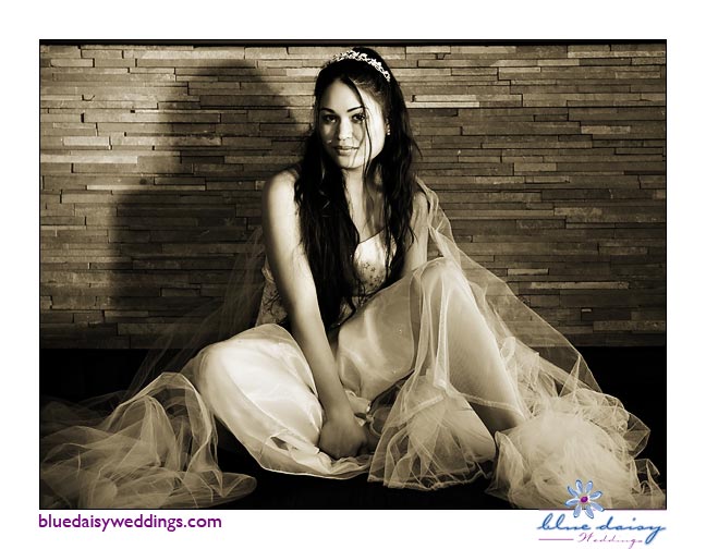 Female model photo shoot of Blue Daisy Weddings in Tampa, FL