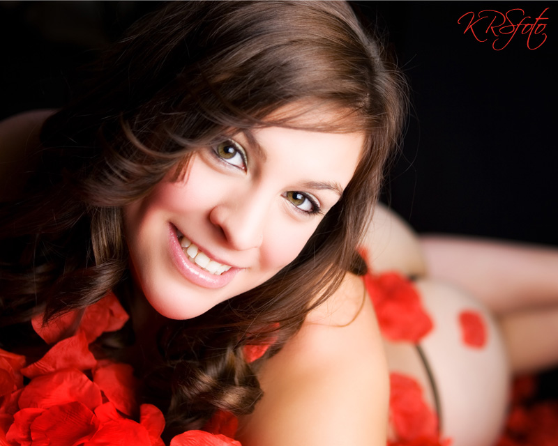 Female model photo shoot of Ashley W L by KRSfoto in Clarksville, TN 