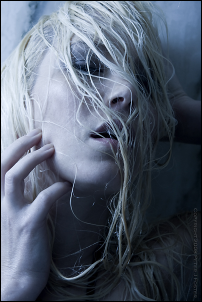 Female model photo shoot of Emilymodel
