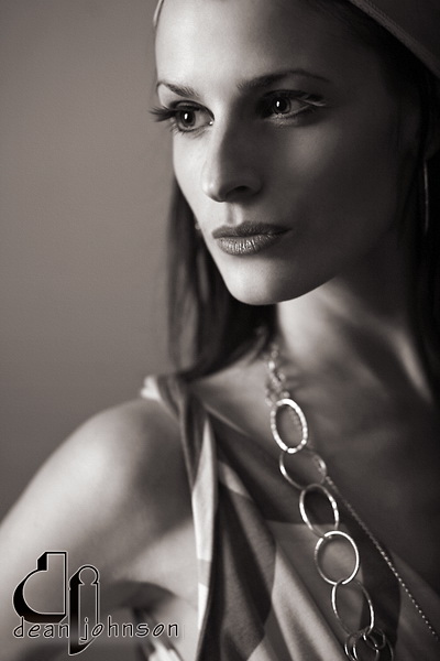 Female model photo shoot of Dawn Aimee by Dean Johnson Photo
