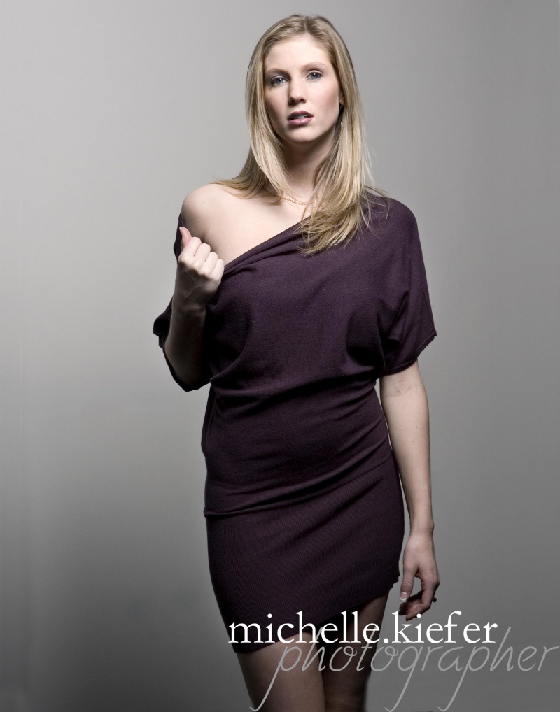 Female model photo shoot of Michelle Kiefer