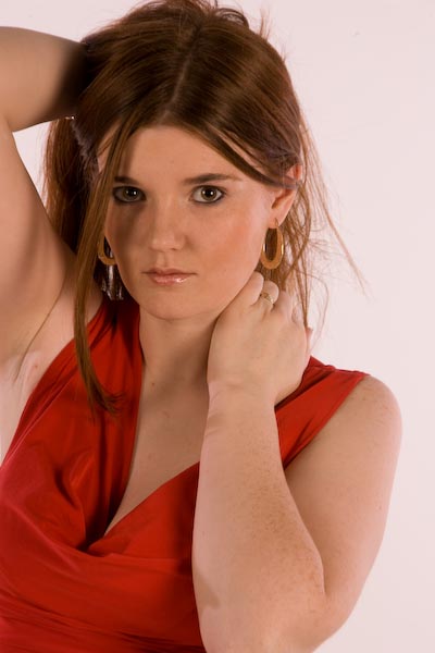 Female model photo shoot of louise8