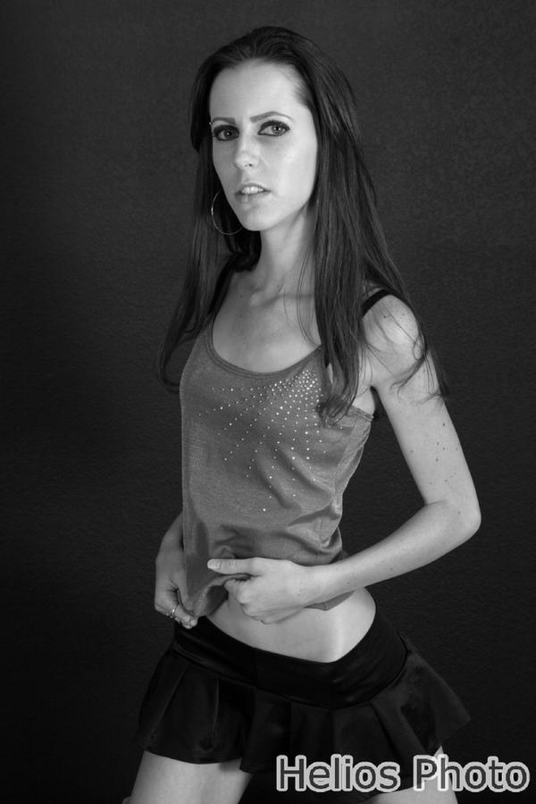 Female model photo shoot of Tara East