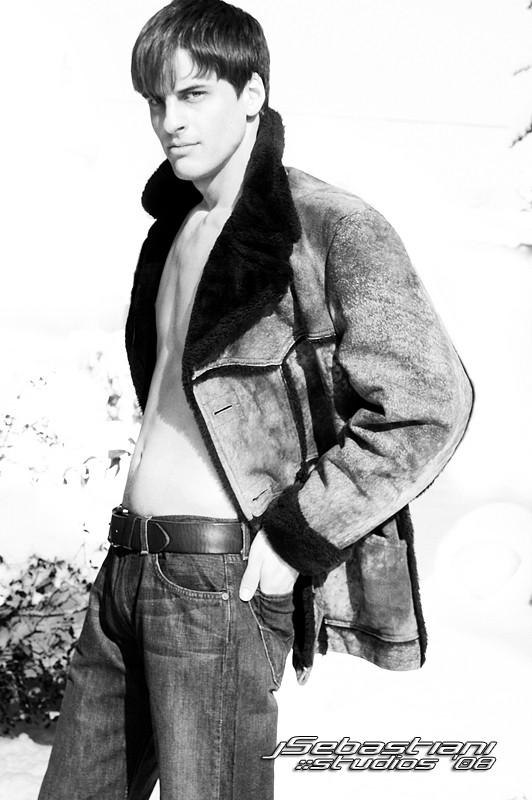 Male model photo shoot of Lance Reeder