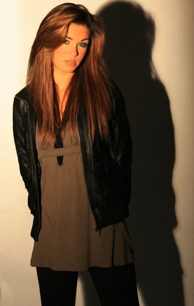 Female model photo shoot of Amita1