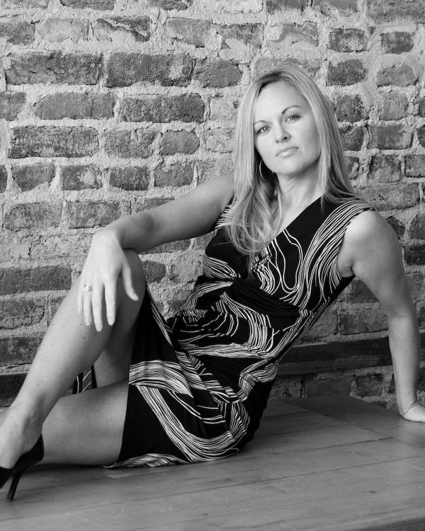 Female model photo shoot of Laura Hawkins in richmond va