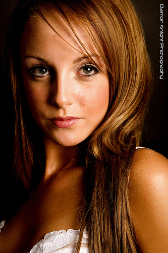 Female model photo shoot of DanielleBougourd