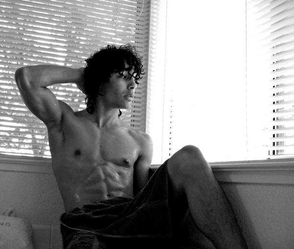 Male model photo shoot of Alex Glam