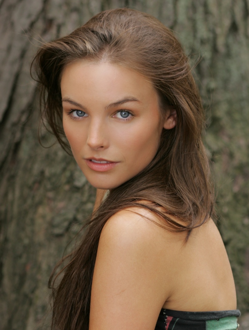 Female model photo shoot of JessicaCoffman